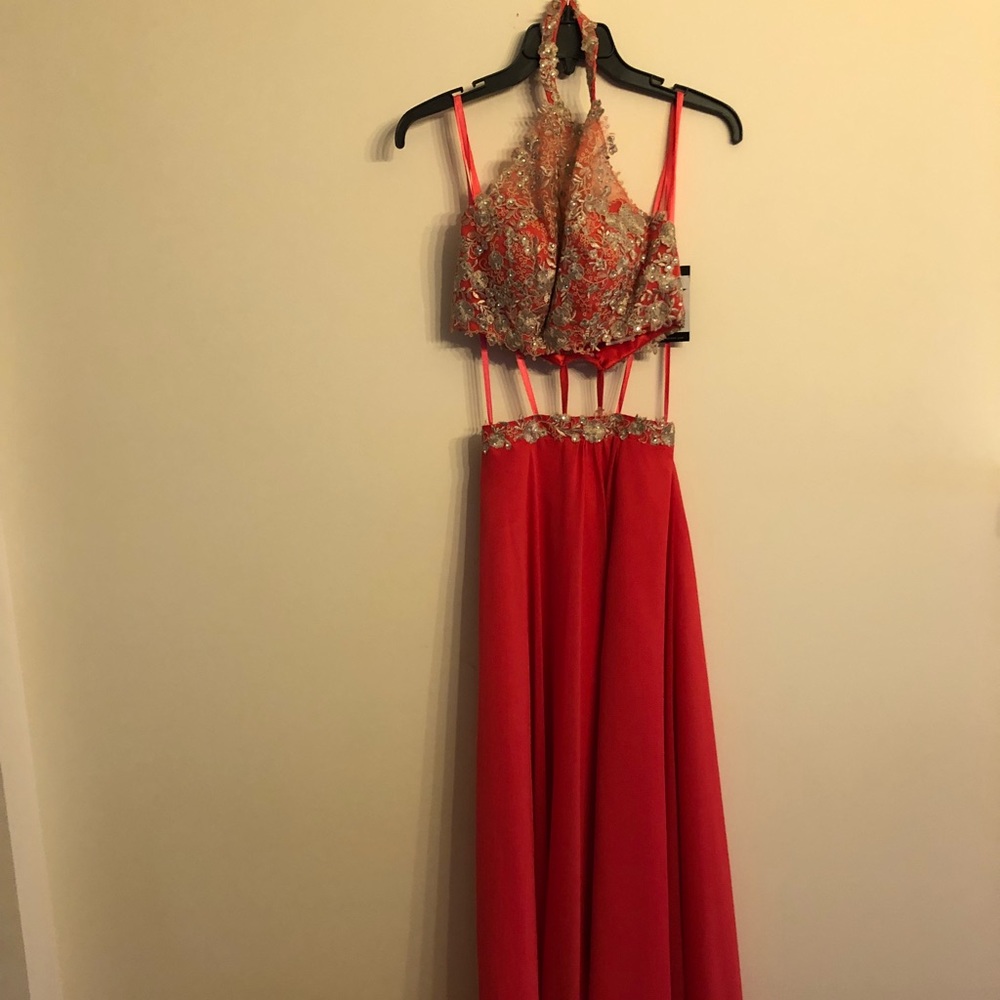 Two Piece Prom Dress!